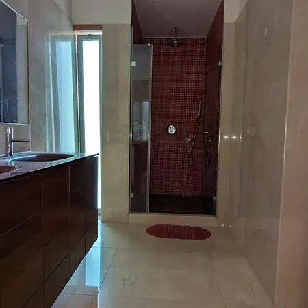 Mansion With Swimming Pool, Pool Table & Grillarea Villa *